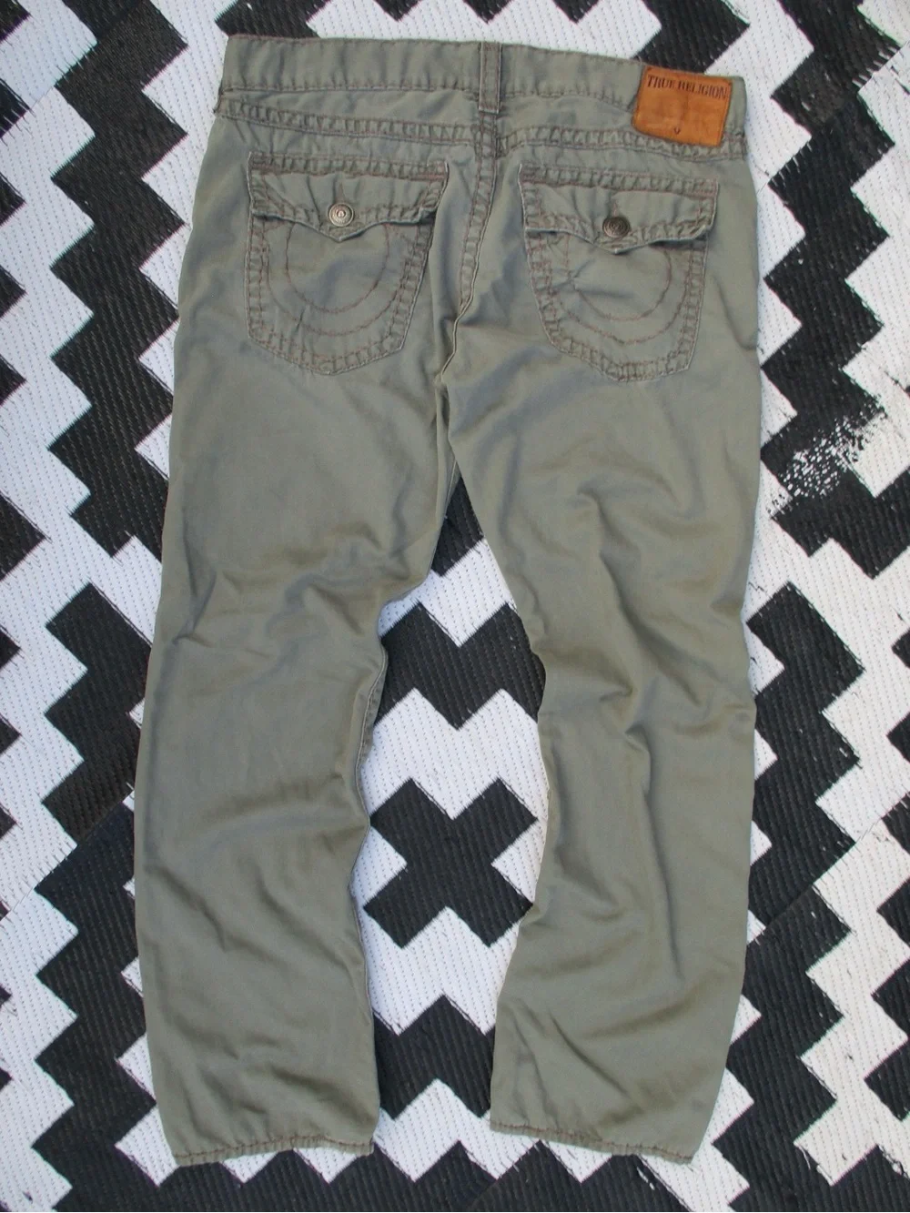 True Religion Ricky Relaxed Straight Olive Green Jeans